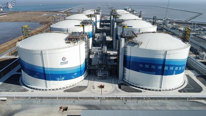 중국 장쑤성의 항구도시인 옌청에 있는 액화천연가스(LNG) 저장탱크 전경. (사진=옌청시 인민정부)