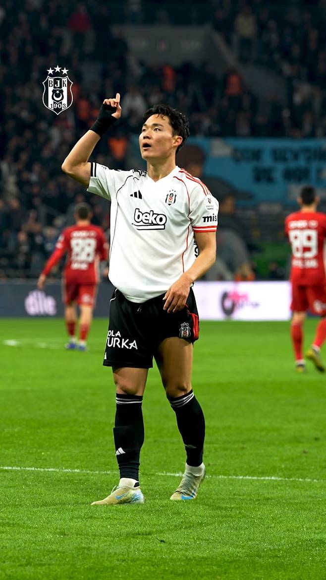 11일 안탈리아스포르전에서 멀티골을 터뜨리며 팀의 4-2 승리에 기여한 베식타시 오현규. 사진=베식타시 SNS