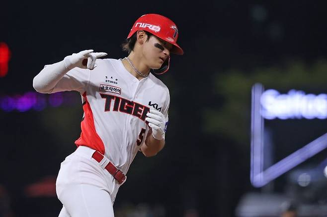 ▲ 지난해 부상 악몽을 서서히 털어내고 있는 김도영 ⓒKIA타이거즈