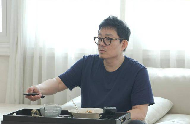 배우 이범수가 이혼 후 예능을 통해 처음으로 심경을 밝힌다. SBS 제공