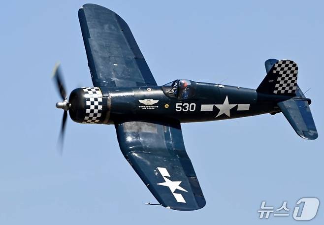 미 해군 F4U-4B 콜세어 전투기. 2026.4.13./ⓒ 뉴스1(DVIDS 캡처)