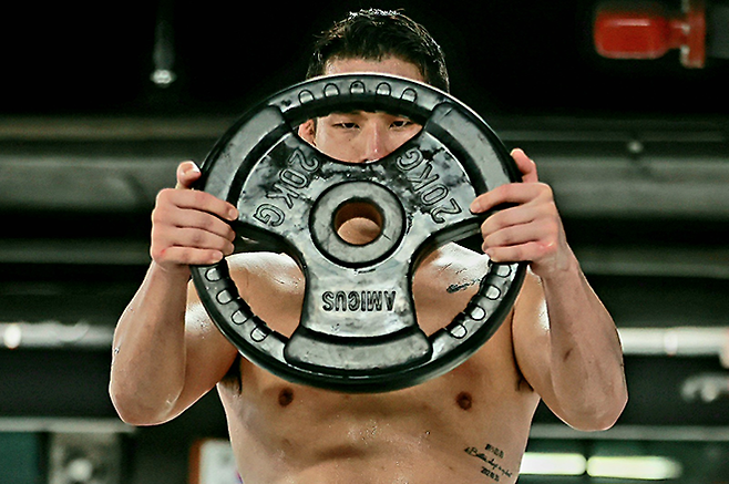 이이삭이 2026년 4월 Korean Top Team 본관에서 대한민국 UFC 25호 파이터로 데뷔를 준비하고 있다. 5월 중국 마카오특별행정구 인허쭝이관 UFC 파이트 나이트 277 출전 예정이다. 사진=이교덕 격투기 전문기자