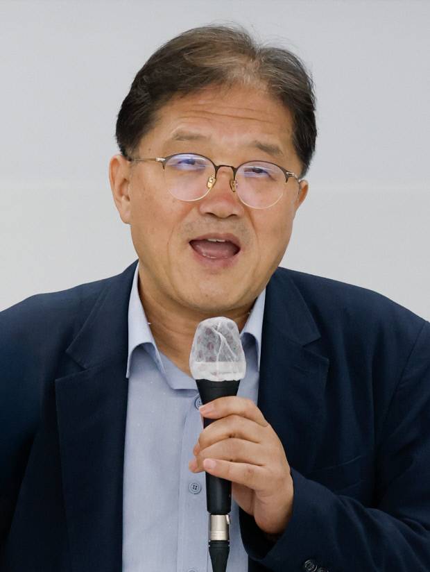 전찬일 영화평론가. 판영석 기자