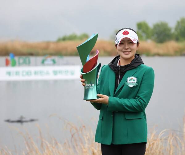 2026년 한국여자프로골프(KLPGA) 투어 신설 대회인 제1회 DB 위민스 챔피언십 우승을 차지한 유현조 프로. 사진제공=KLPGA (사진을 무단으로 사용하지 마십시오.)