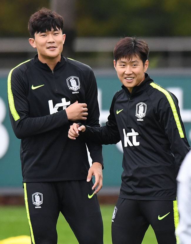 이강인(오른쪽)과 김민재 스포츠조선DB