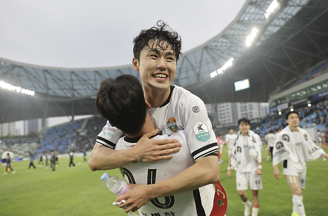 강원 이기혁. 프로축구연맹