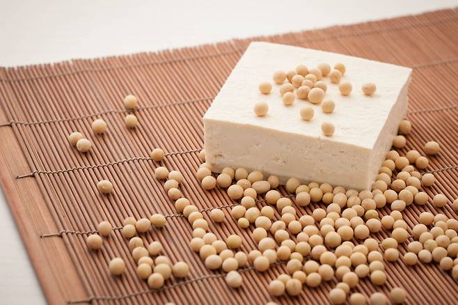 콩류는 하루 170g, 대두는 60~80g 섭취 시 위험 감소가 두드러졌다. 클립아트코리아