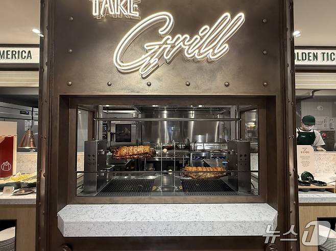 테이크 매장 내 포르케타를 조리하는 '테이크 그릴' 사진. 2026.5.6 ⓒ 뉴스1 황두현 기자