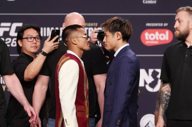 UFC 328 경기일정 중계 티빙