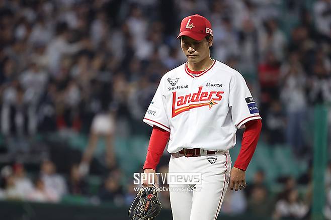 ▲ 화려한 경력으로 관심을 모았지만 예전 모습을 보여주지 못하고 고전 중인 타케다 쇼타 ⓒ곽혜미 기자