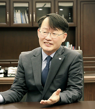 최유삼 한국신용정보원장 / 사진제공 = 한국신용정보원