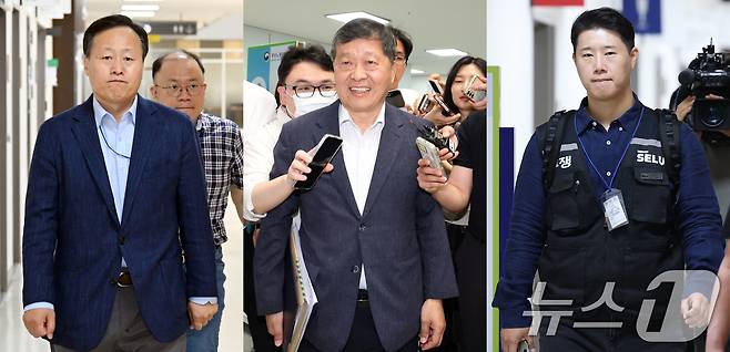삼성전자 사측 대표교섭위원인 여명구 DS(반도체 부문) 피플팀장(왼쪽부터), 박수근 중앙노동위원장, 최승호 삼성그룹 초기업노동조합 삼성전자지부 위원장이 총파업 예고 시한을 이틀 앞둔 19일 정부세종청사 중앙노동위원회에서 열린 2차 사후조정 최종회의에 참석하고 있다. (공동취재) 2026.5.19 ⓒ 뉴스1 오대일 기자