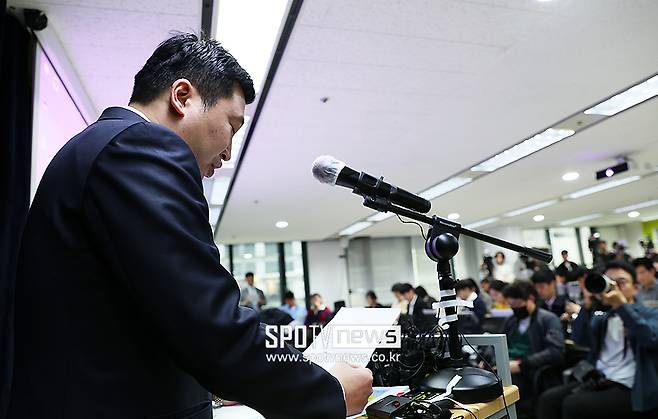 ▲고 김새론 유족 측 변호사 ⓒ곽혜미 기자