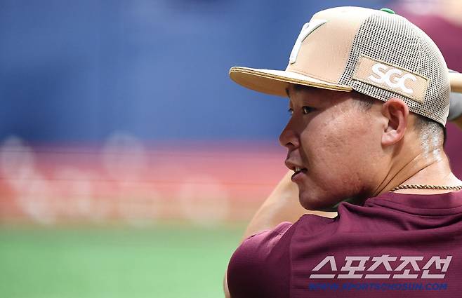 21일 고척 스카이돔에서 열리는 KBO리그 키움과 SSG 경기. 타격 훈련을 하고 있는 키움 외국인 타자 히우라. 고척=송정헌 기자songs@sportschosun.com/2026.05.21/