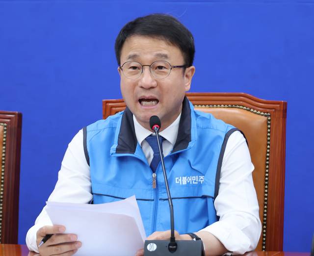 한병도 불어민주당 원내대표가 21일 국회에서 열린 정책조정회의에서 발언하고 있다. 연합뉴스