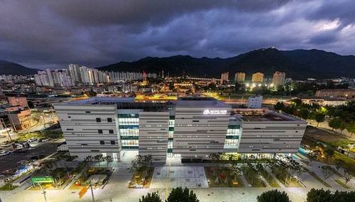 지난해 개관한 대구도서관