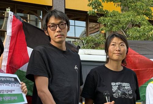 이스라엘군에 납치됐다 석방·귀국한 김동현·김아현 활동가. 연합뉴스 제공