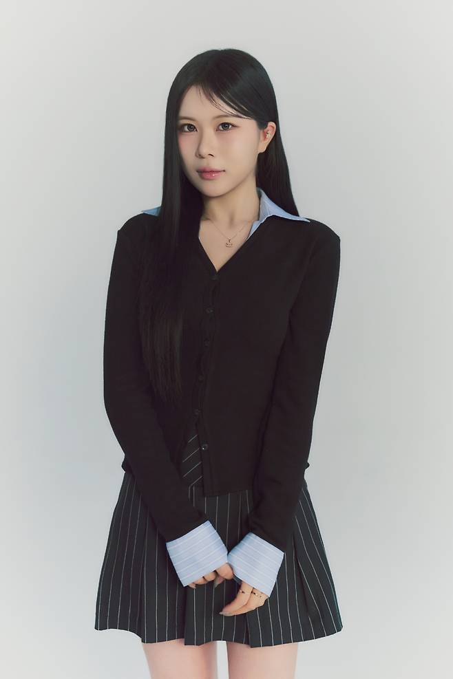 루안.