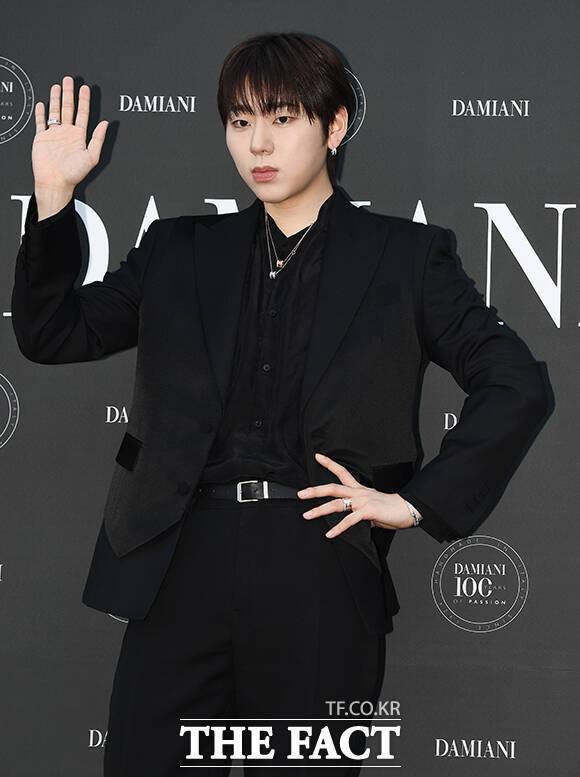 가수 지코의 '아무노래'가 스포티파이 2억 스트리밍을 돌파했다. /더팩트 DB