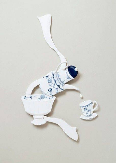 신동원, tied, hold and move, 49 x 80 x 6cm, porcelain, 2023 *재판매 및 DB 금지