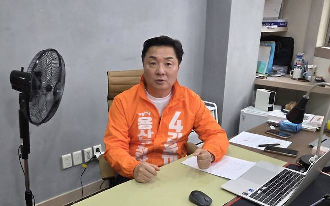 김윤재 개혁신당 용산구청장 후보 모습. 김윤재 캠프 제공