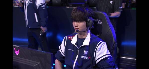 29일 서울 종로구 치지직 롤파크에서 열린 '2026 리그 오브 레전드 챔피언스 코리아(LCK)' 정규 시즌 2라운드 1경기 키움 DRX가 2세트를 가져가면서 다시 승부를 원점으로 돌려놓았다.(DK & KRX=1:1). /사진=네이버 치지직 라이브영상 캡처