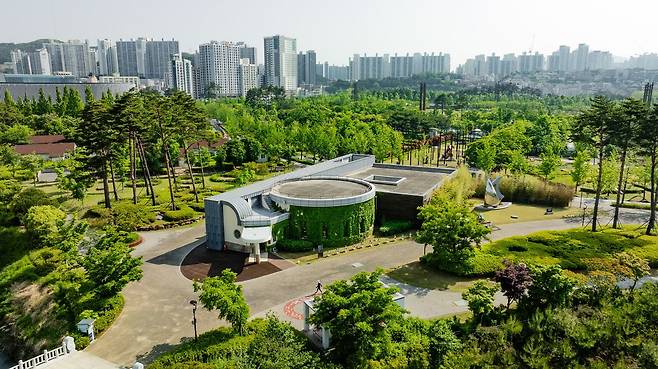 유네스코 세계유산 등재를 추진 중인 ‘한국전쟁기 피란수도 부산의 유산’ 11개 구성유산 중 하나인 하야리아 기지의 전경. 사진 부산시