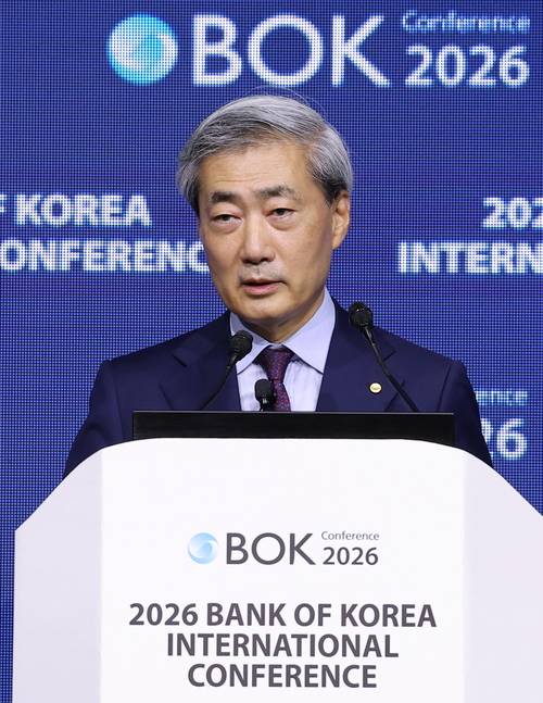 신현송 한국은행 총재가 1일 서울 중구 한국은행 별관에서 열린 ‘2026 BOK 국제 콘퍼런스’에서 개회사를 하고 있다. 연합뉴스
