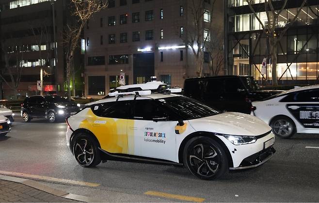 카카오모빌리티가 오는 16일부터 서울 강남구에서 자율주행 택시 ‘강남 심야 서울자율차’를 운영한다.(카카오모빌리티 제공. 재판매 및 DB금지)2026.3.15 ⓒ 뉴스1