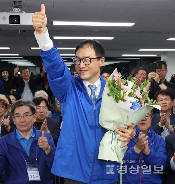 제9회 전국동시지방선거에서 울산시장으로 당선된 김상욱 더불어민주당 울산시장 후보. 울산사진공동취재단