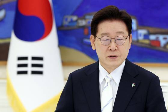 이재명 대통령이 8일 청와대에서 진행된 4부 요인과의 회동에서 발언하고 있다. 〈사진=청와대통신사진기자단〉