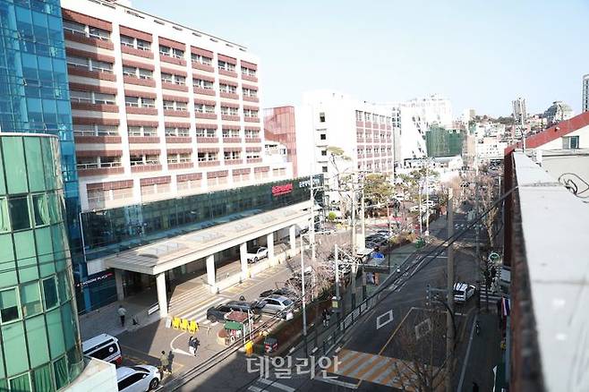 발레파킹 서비스 운영 후 순천향대 서울병원 정문 앞. 주차로 인한 교통체증이 해결된 모습. ⓒ순천향대 서울병원