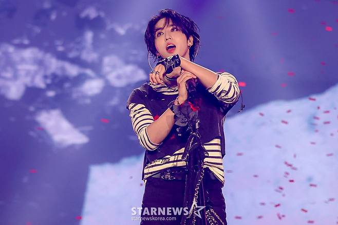 그룹 스트레이 키즈(Stray Kids) 한이 1일 오후 서울 송파구 KSPO DOME에서 개최된 새 월드투어 'Stray Kids World Tour '(도미네이트) 서울 2차 공연에서 멋진 무대를 선보이고 있다. 2024.09.01 /사진제공= JYP엔터테인먼트)