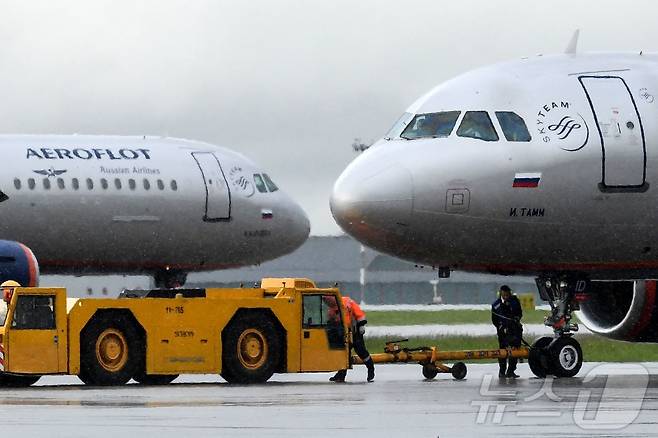 러시아 모스크바 공항 활주로의 러시아 아에로플로트 항공기들 자료사진. ⓒ AFP=뉴스1