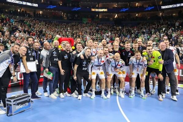 사진 2025/26 Machineseeker EHF 남자 핸드볼 챔피언스리그 3위를 차지한 마그데부르크, 사진 출처=마그데부르크