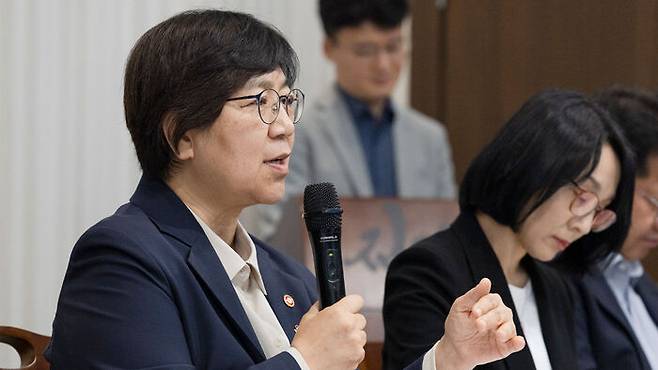 정부 출범 1주년 정책간담회 참석한 정은경 보건복지부 장관