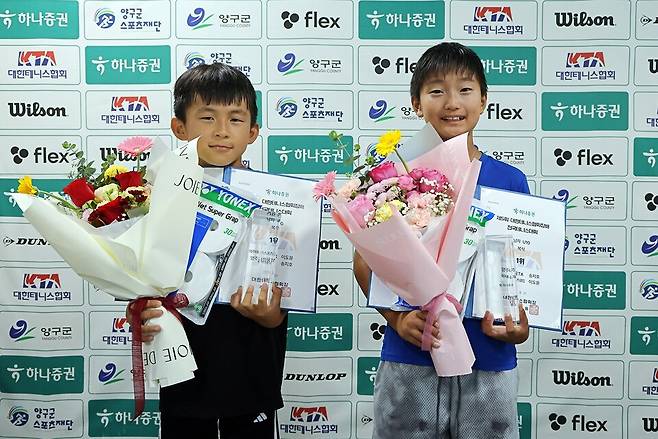 협회장배 10세부 남자복식 우승, 이도윤(왼쪽)-송지호(오른쪽)