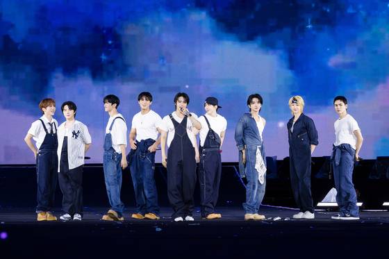 세븐틴, 플레디스엔터테인먼트 제공