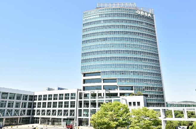 경기도경제과학진흥원 광교사무소 전경. 경기도경제과학진흥원 제공