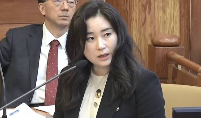 탄핵심판 사건 당시 윤석열 전 대통령 대리인단의 김계리 변호사. 연합뉴스