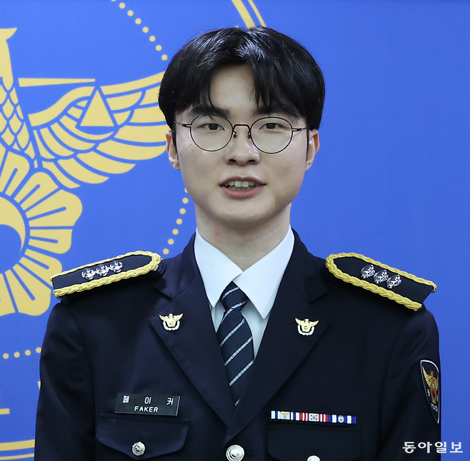 프로게이머 ‘페이커’ 이상혁이 22일 서울 서대문구 경찰청에서 명예경찰 및 사이버도박 예방 홍보대사로 위촉됐다. 김재명 기자 base@donga.com