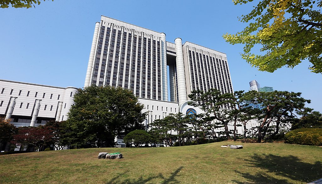 서울중앙지법이 위치한 서울 서초동 법원종합청사 모습. <연합뉴스>