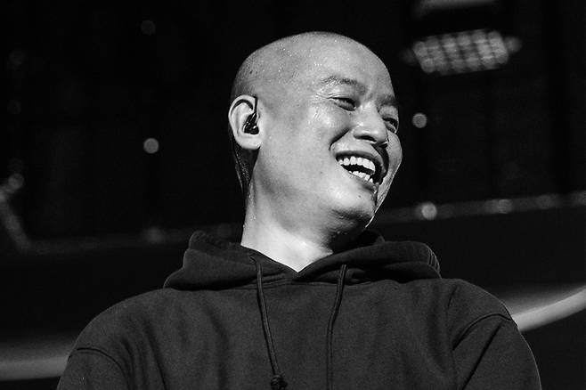 이센스 SNS.