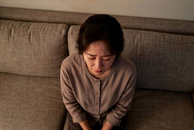 지금 내 몸이 지나치게 긴장돼 있는지, 작은 자극에도 과도하게 흔들리는지, 쉽게 힘이 빠지는지, 아니면 전반적으로 반응이 둔해졌는지를 이해하는 일이다.