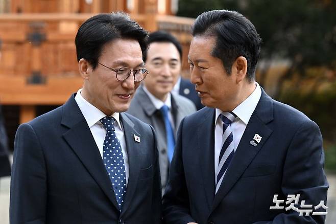 윤창원 기자