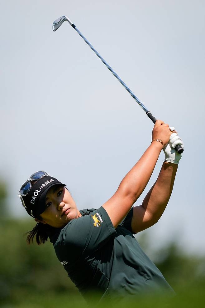 LPGA 투어 역사상 처음으로 그린적중률 80% 돌파를 노리는 ‘아이언의 달인’ 유해란. AP뉴시스