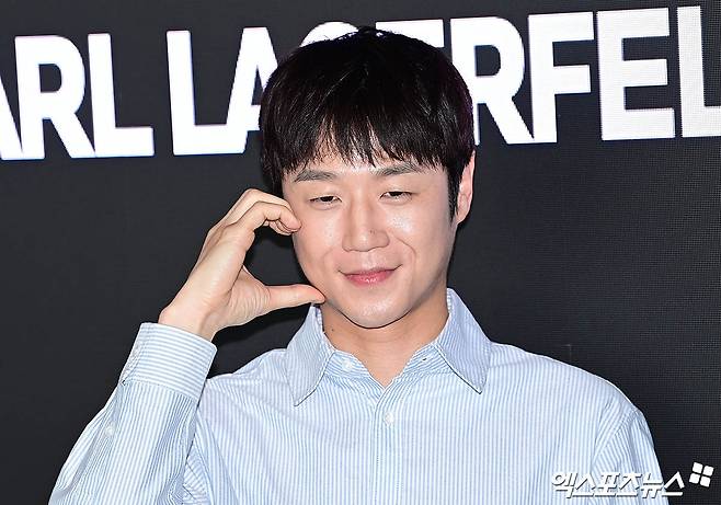정준원.