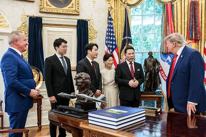 손현보 세계로교회 목사는 7일(현지시간) 미 백악관에서 도널드 트럼프 대통령과 면담했다. 사진 백악관