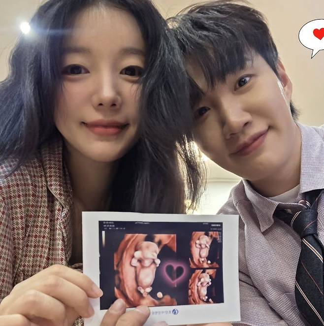 사진=문지인 SNS