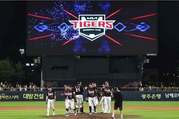 폭염에 멈췄던 프로야구가 11일 전국 5개 구장에서 다시 시작한다. (기아 타이거즈). /사진=기아 타이거즈